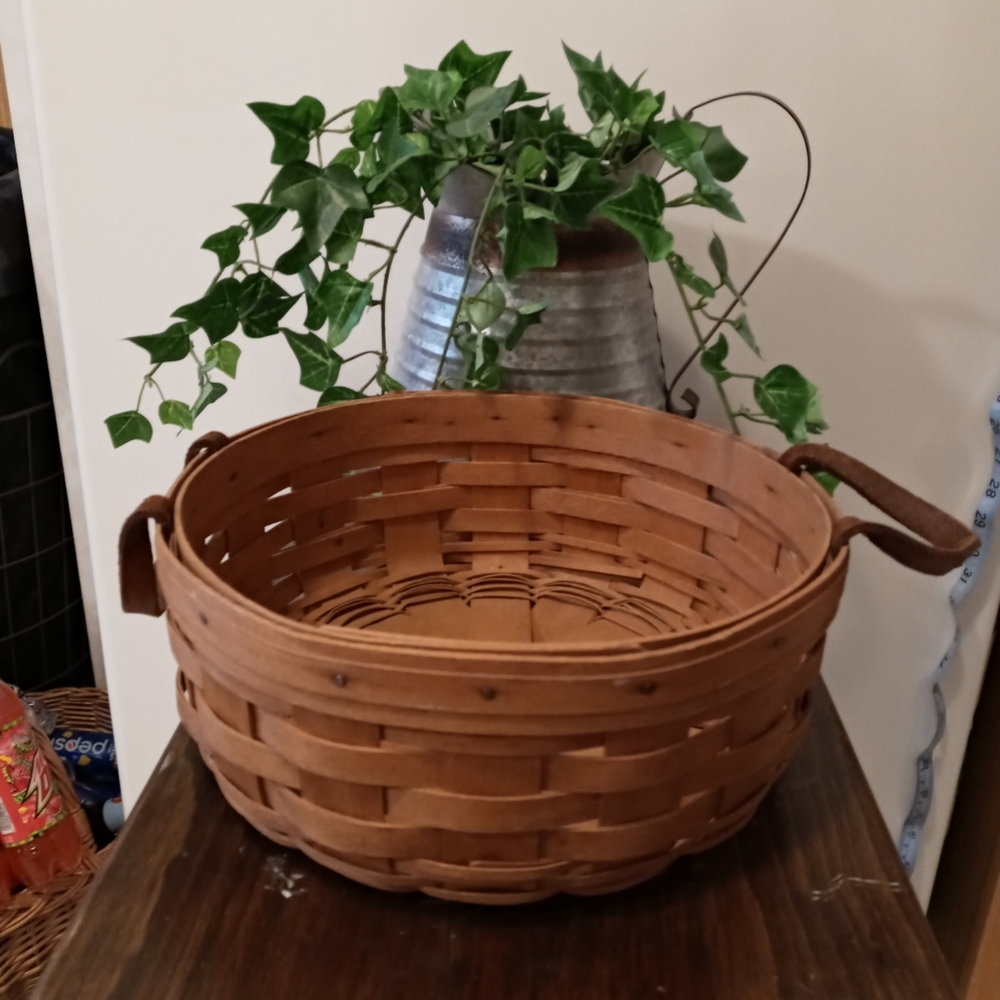 Longaberger Warm Brown Darning Basket